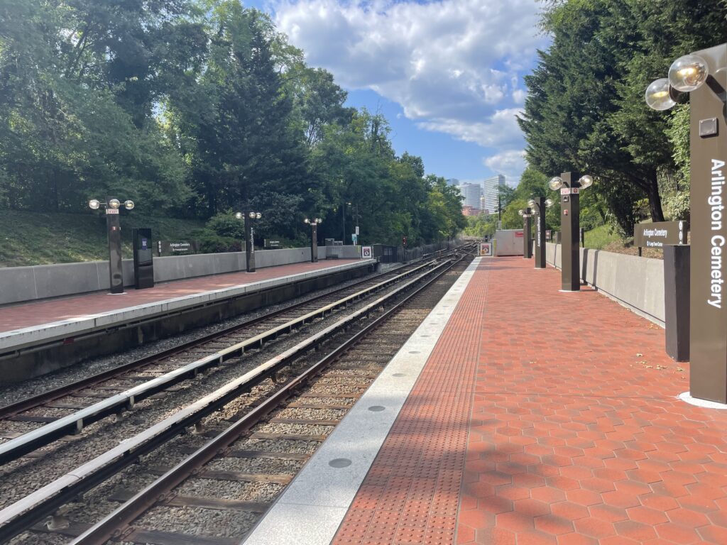 Arlington Cemetery Station